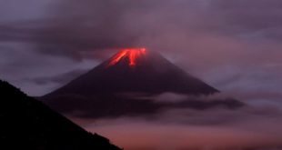 Erupção do vulcão Tungurahua, no Equador