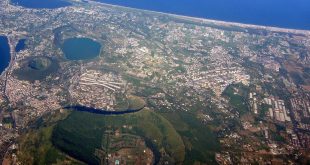 Visão Aérea do Vulcão Campi Flegrei