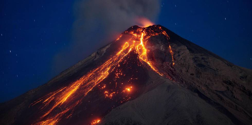 Vulcão de Fogo na Guatemala